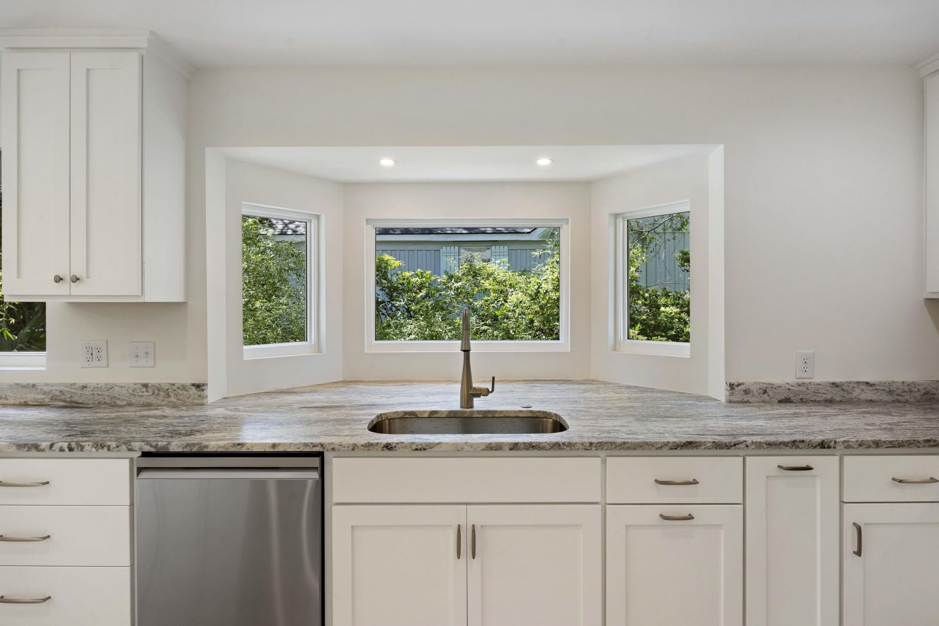 137 Sparrow Drive Photo 29