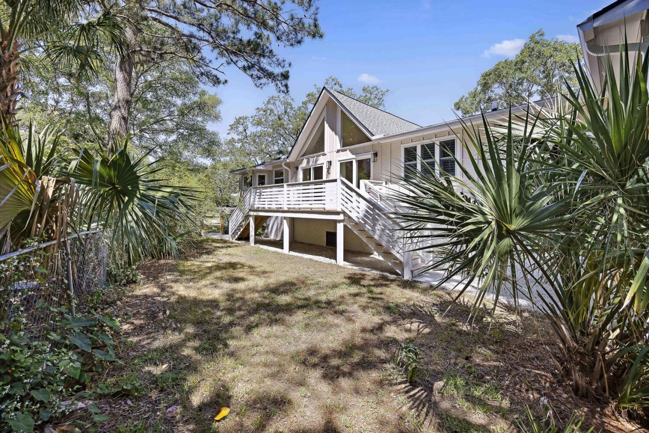 137 Sparrow Drive Photo 7
