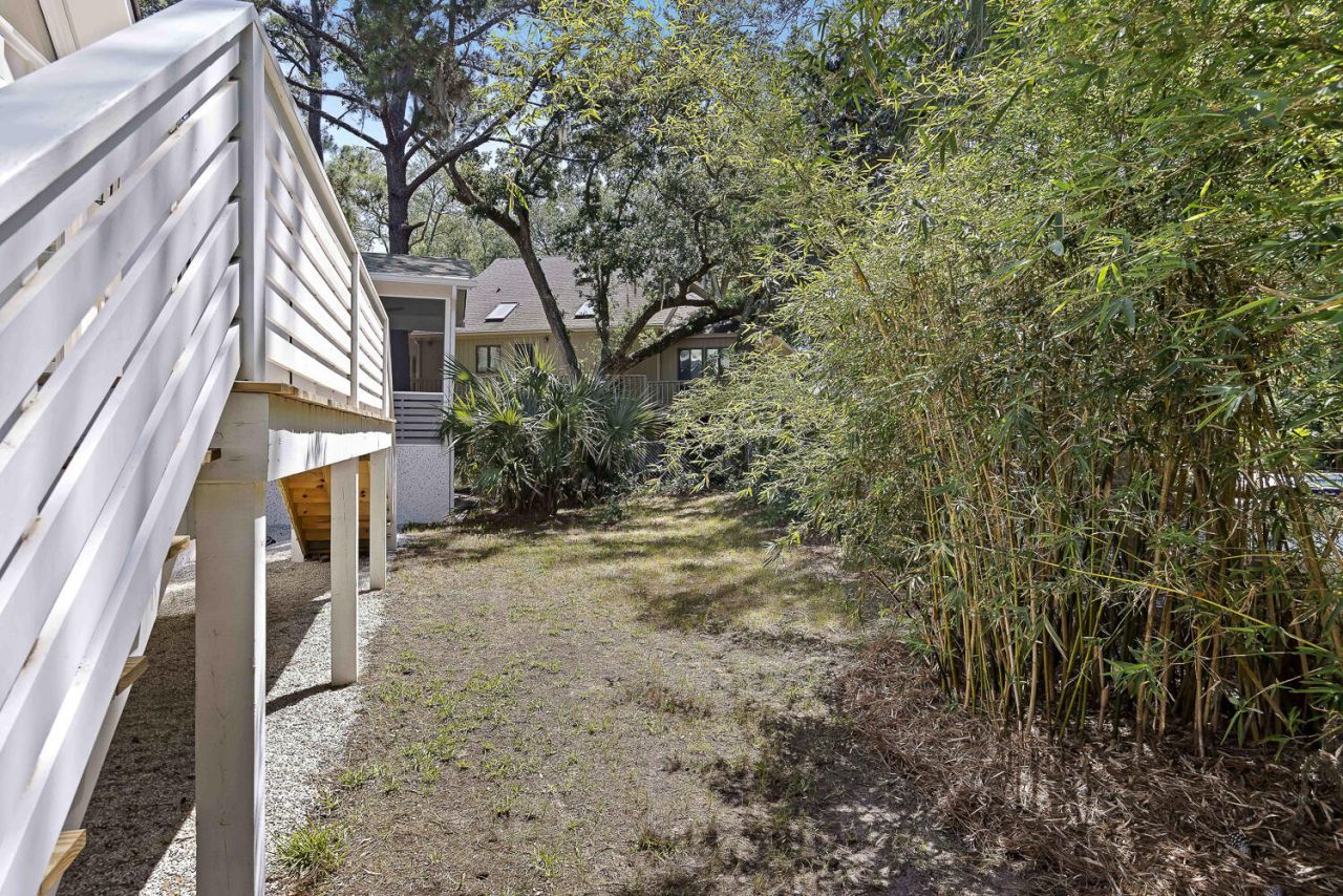 137 Sparrow Drive Photo 9