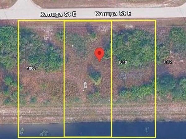 1008 Kanuga ST E, LEHIGH ACRES, FL 33974