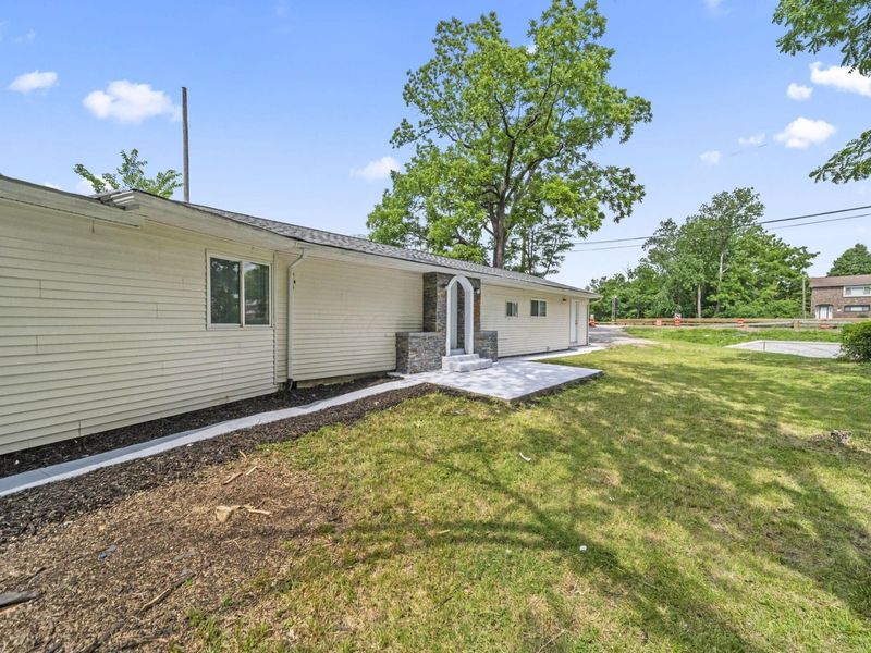 1404 Waggoner Road, Reynoldsburg, OH 43068 Photo 11