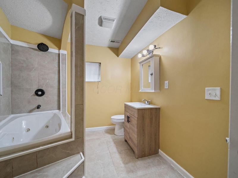 1404 Waggoner Road, Reynoldsburg, OH 43068 Photo 39