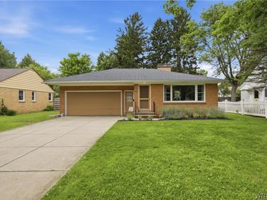 266 Cazenovia Street, East Aurora, NY 14052
