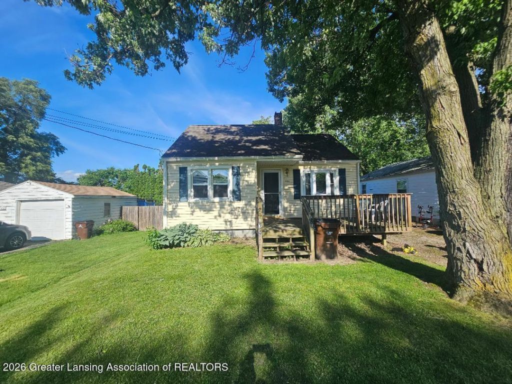 420 N Grace Street, Lansing, MI 48917 Main Photo