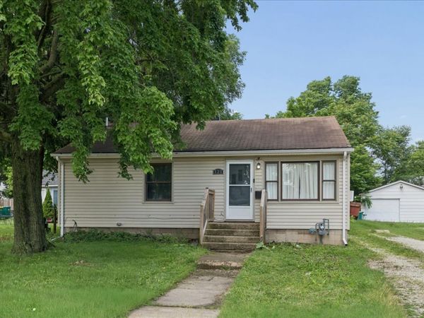 121 Davison Street , Joliet, IL 60433
