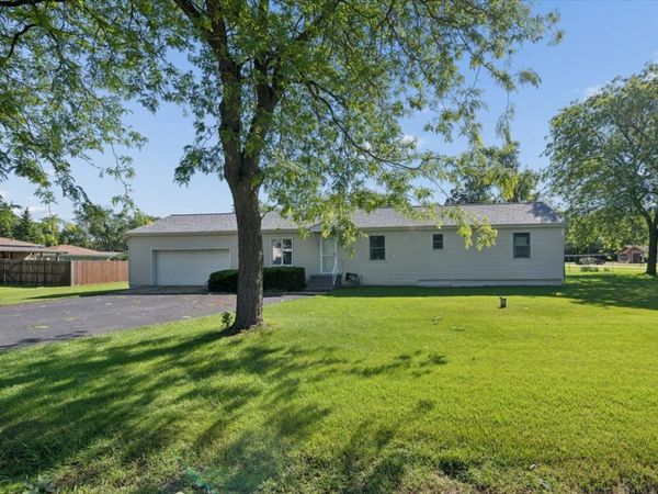 2504 Commonwealth Avenue , Joliet, IL 60435