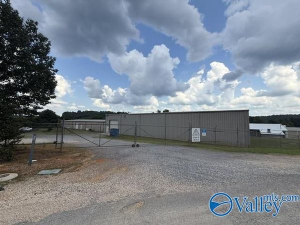 4351 County Road 458, Collinsville, AL 35961