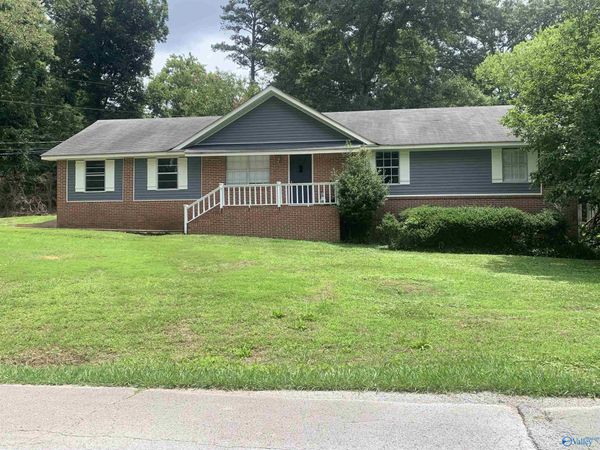 3501 Pine Ridge Road, Scottsboro, AL 35769