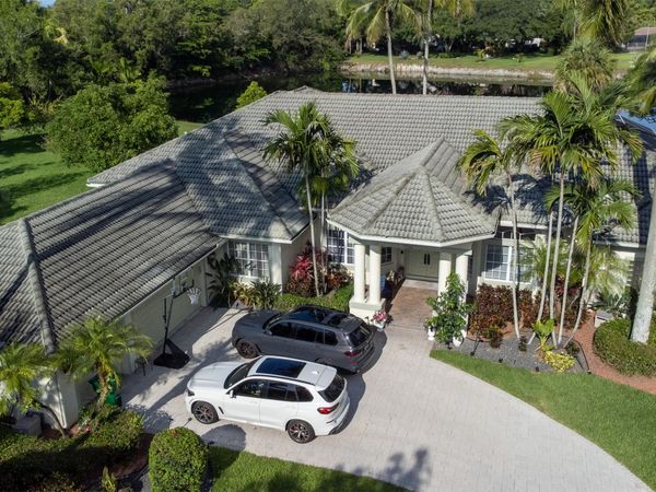 7724 NW 47th Drive, Coral Springs, FL 33067