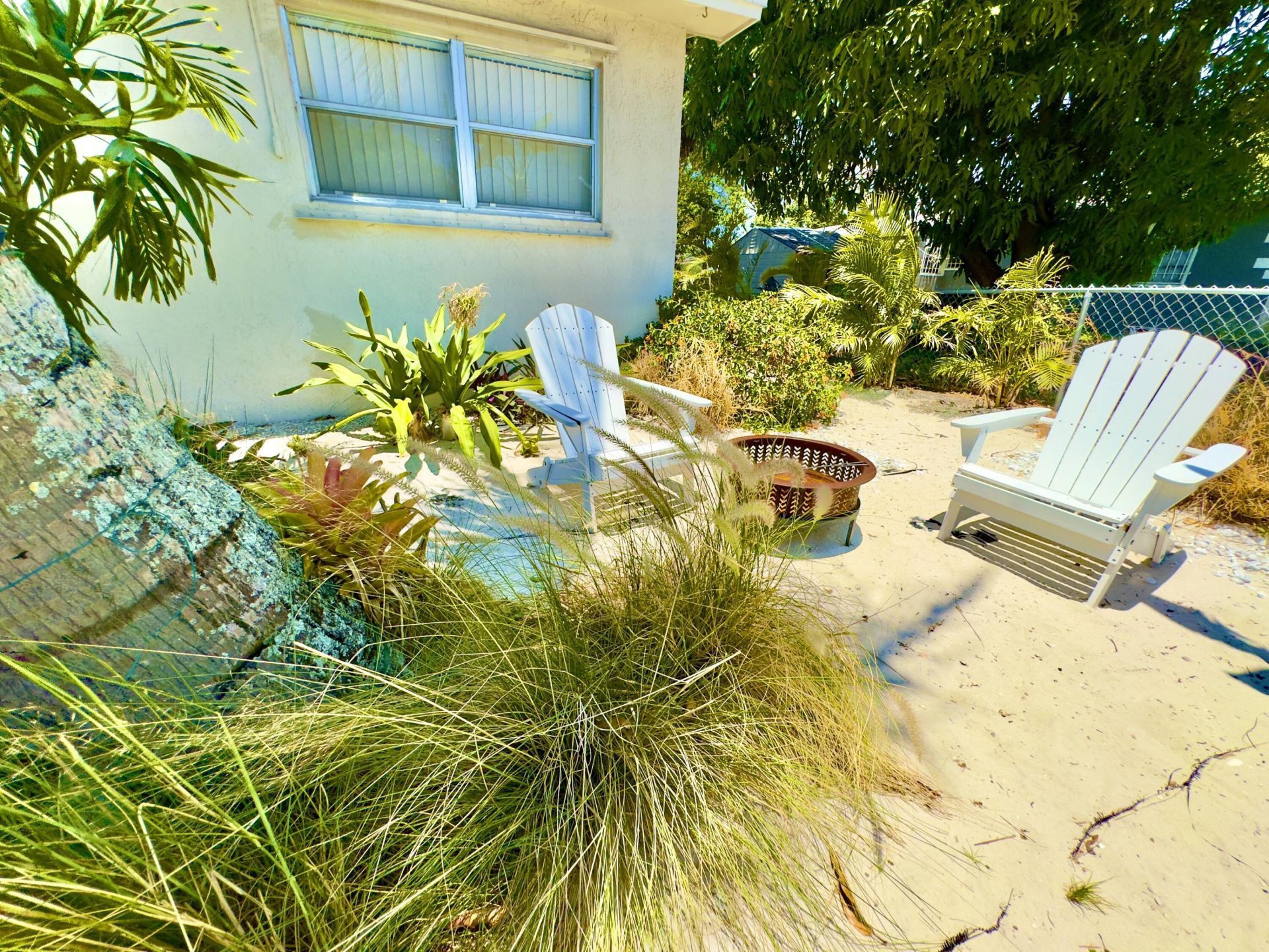 2401 Avenue Q, West Palm Beach, FL 33404 Photo