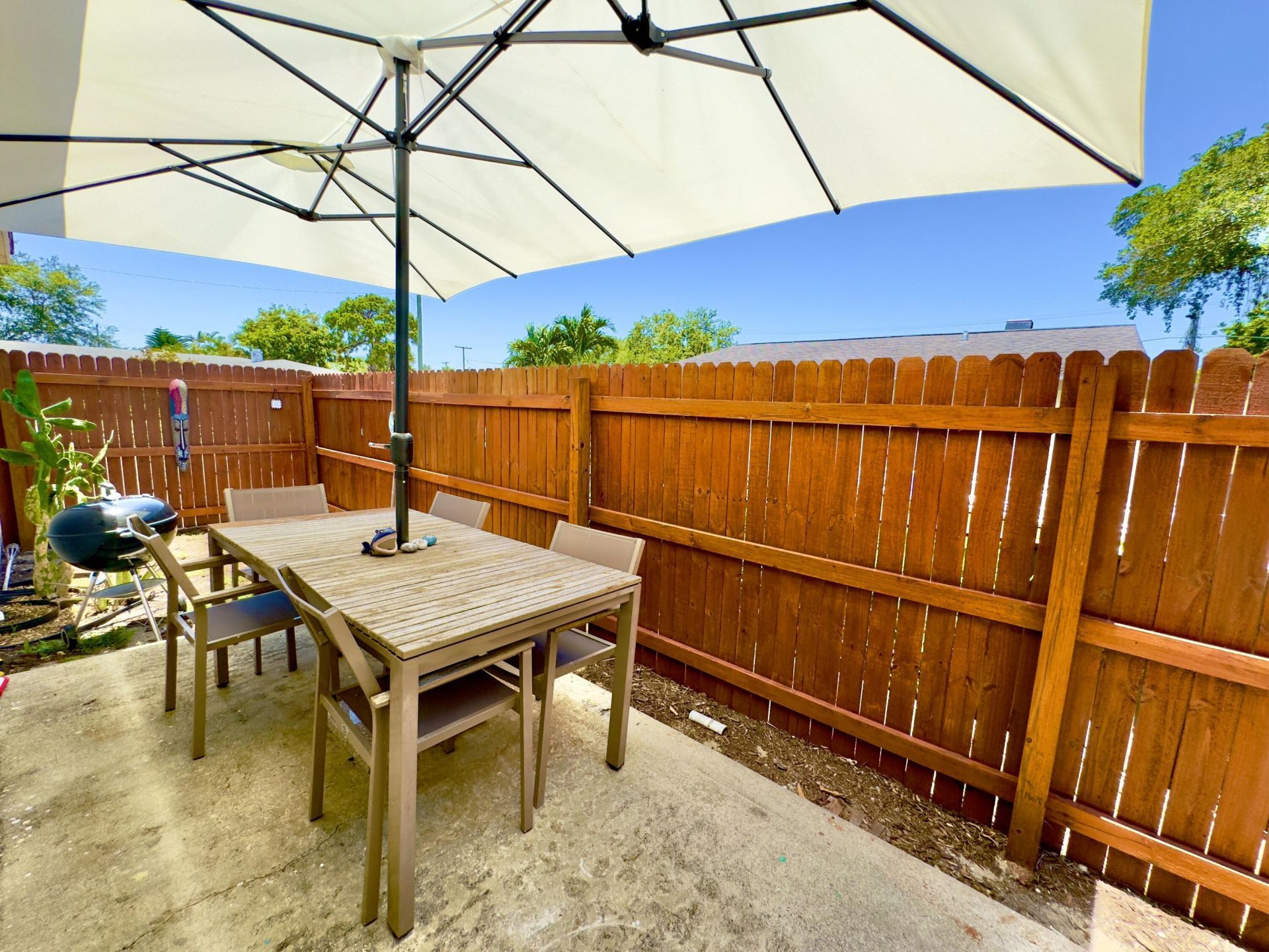 2401 Avenue Q, West Palm Beach, FL 33404 Photo