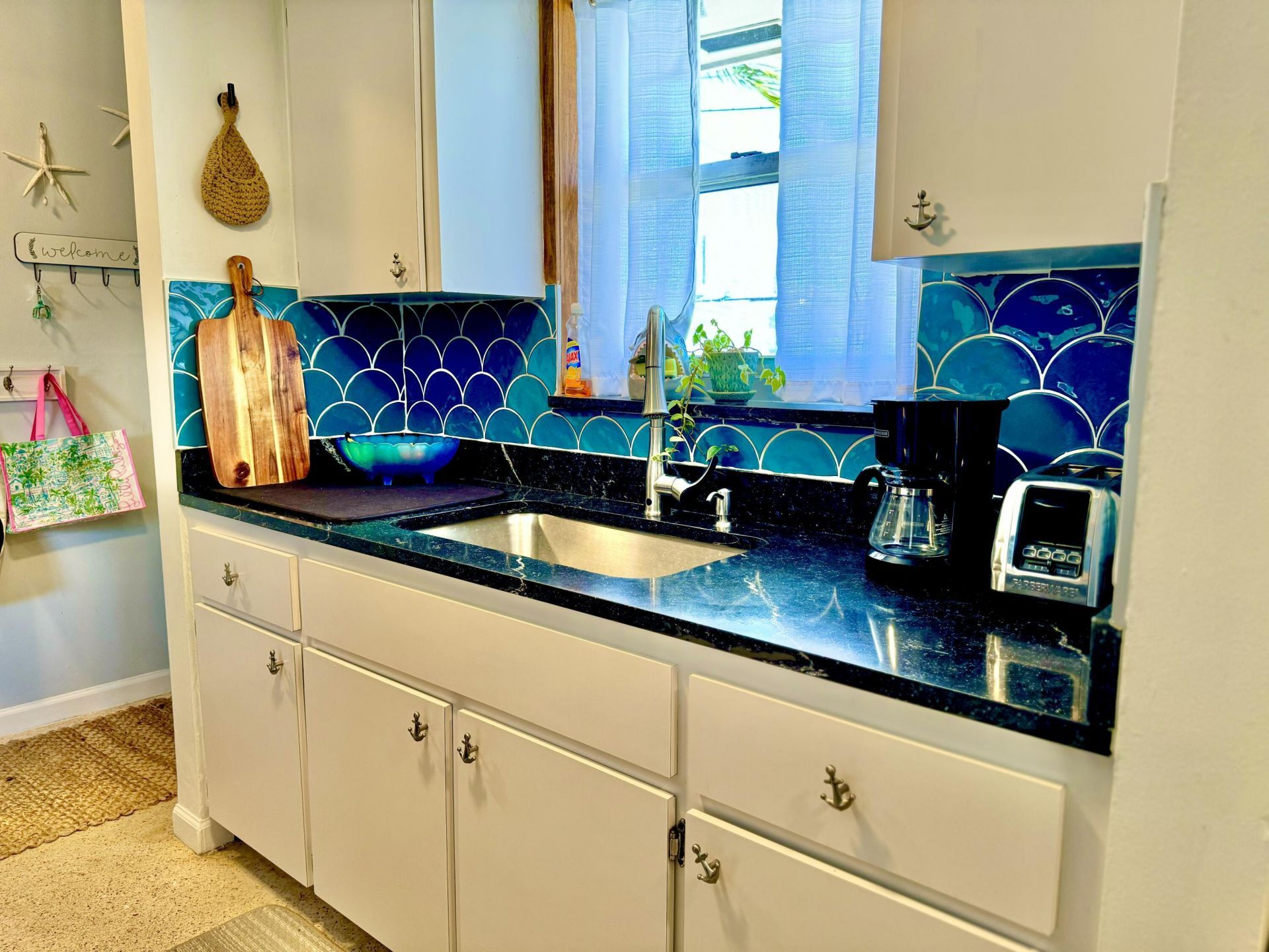 2401 Avenue Q, West Palm Beach, FL 33404 Photo