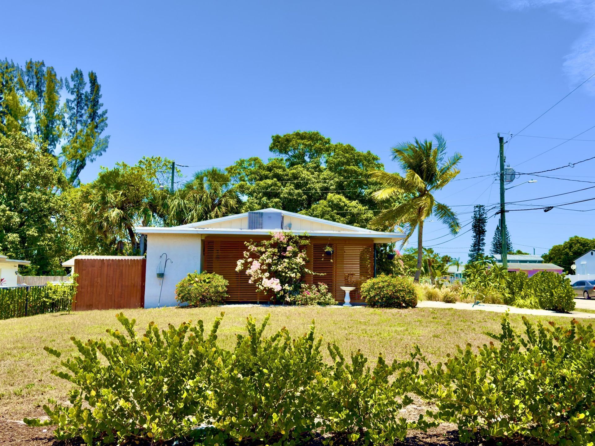 2401 Avenue Q, West Palm Beach, FL 33404 Photo