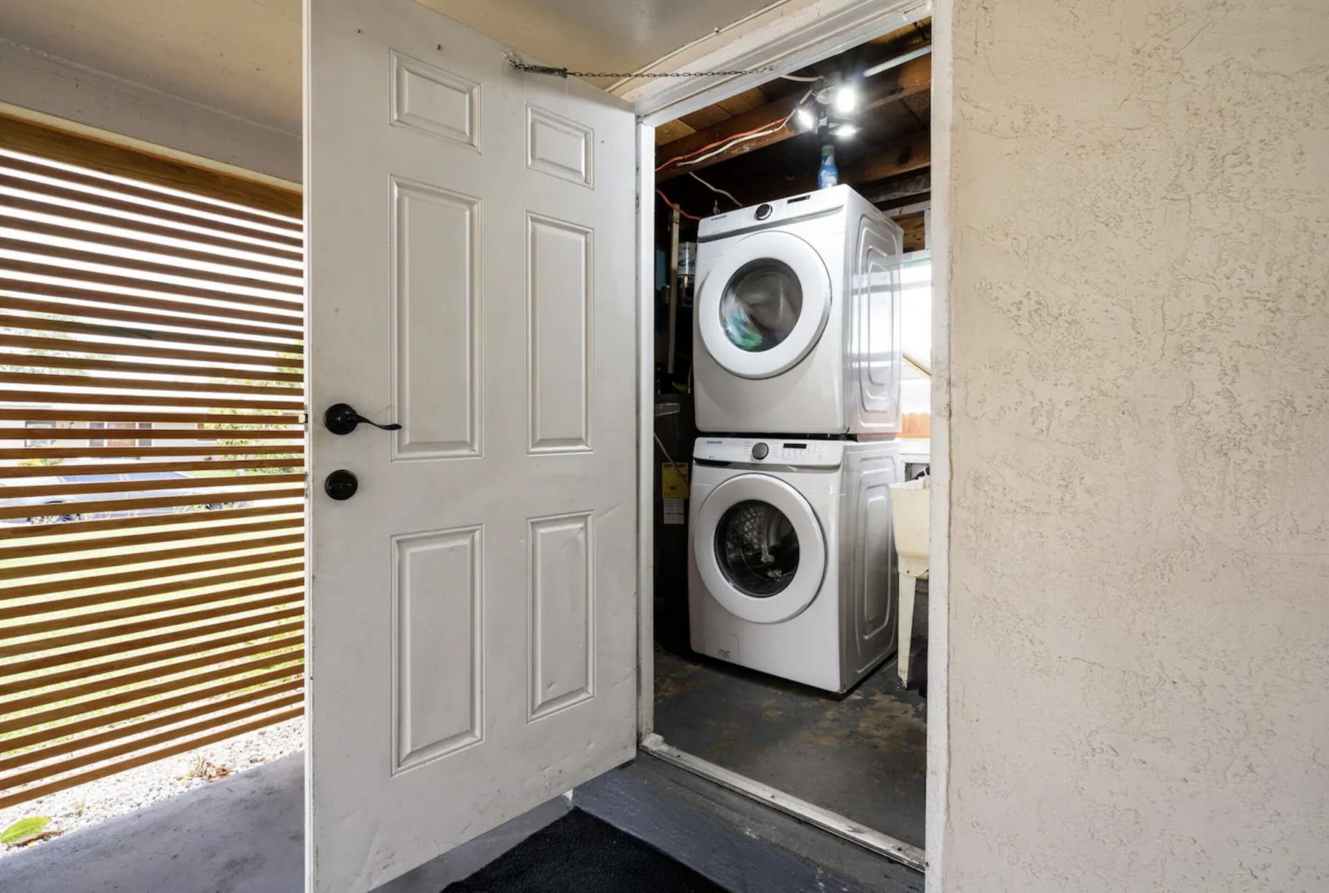 2401 Avenue Q, West Palm Beach, FL 33404 Photo
