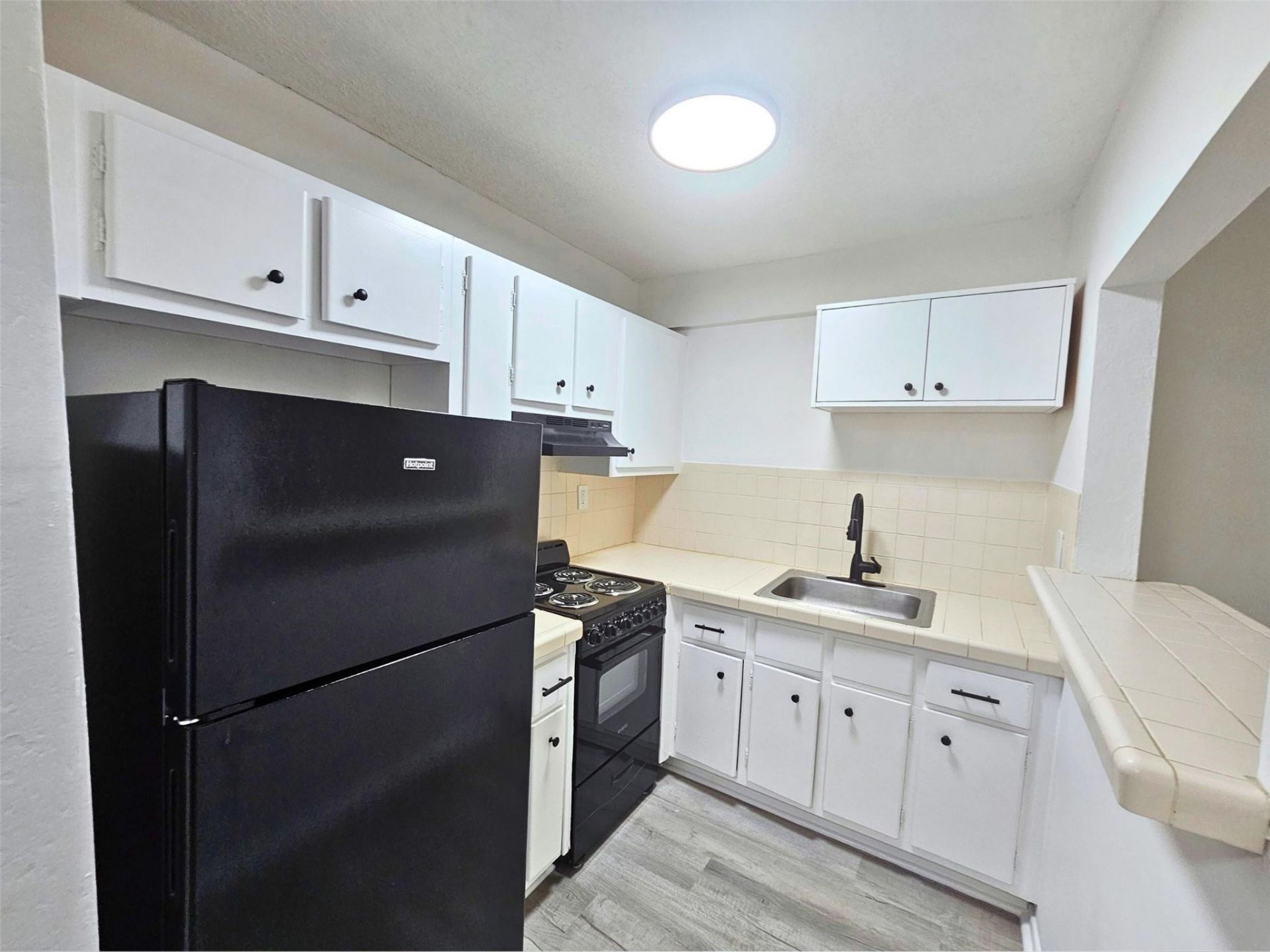 1300 NE 3rd Street, Unit 8, Fort Lauderdale, FL 33301 Photo