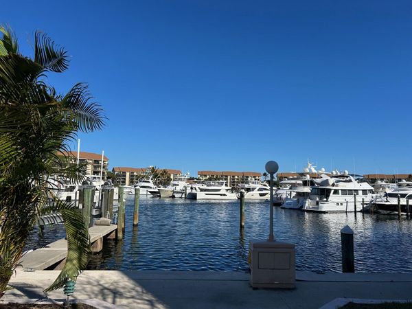 2601 Marina Isle Way, Unit 105, Jupiter, FL 33477