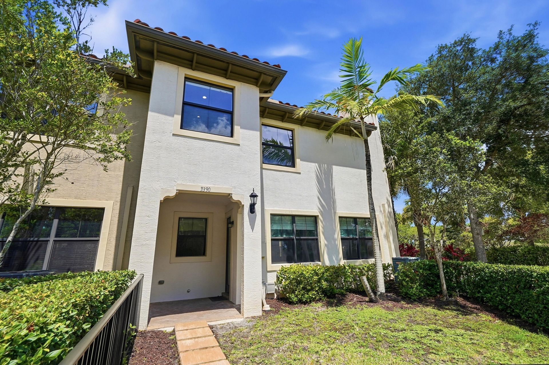 3390 NW 125th Avenue, Sunrise, FL 33323 Photo
