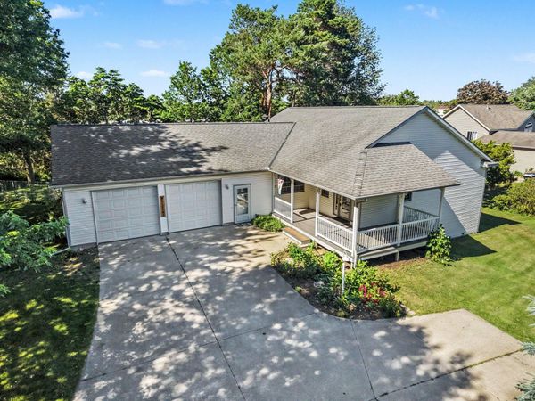 3580 144th Avenue, Holland, MI 49424