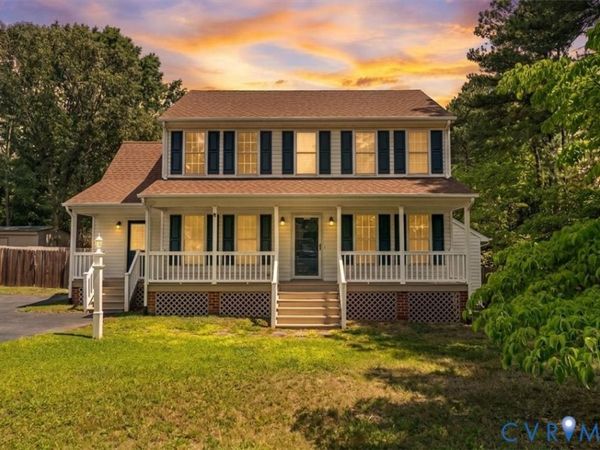 2924 Warfield Ridge Terrace, Chester, VA 23831