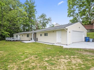1404 Waggoner Road, Reynoldsburg, OH 43068