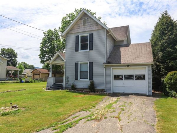 914 Cedar Street , Elmira, NY 14904