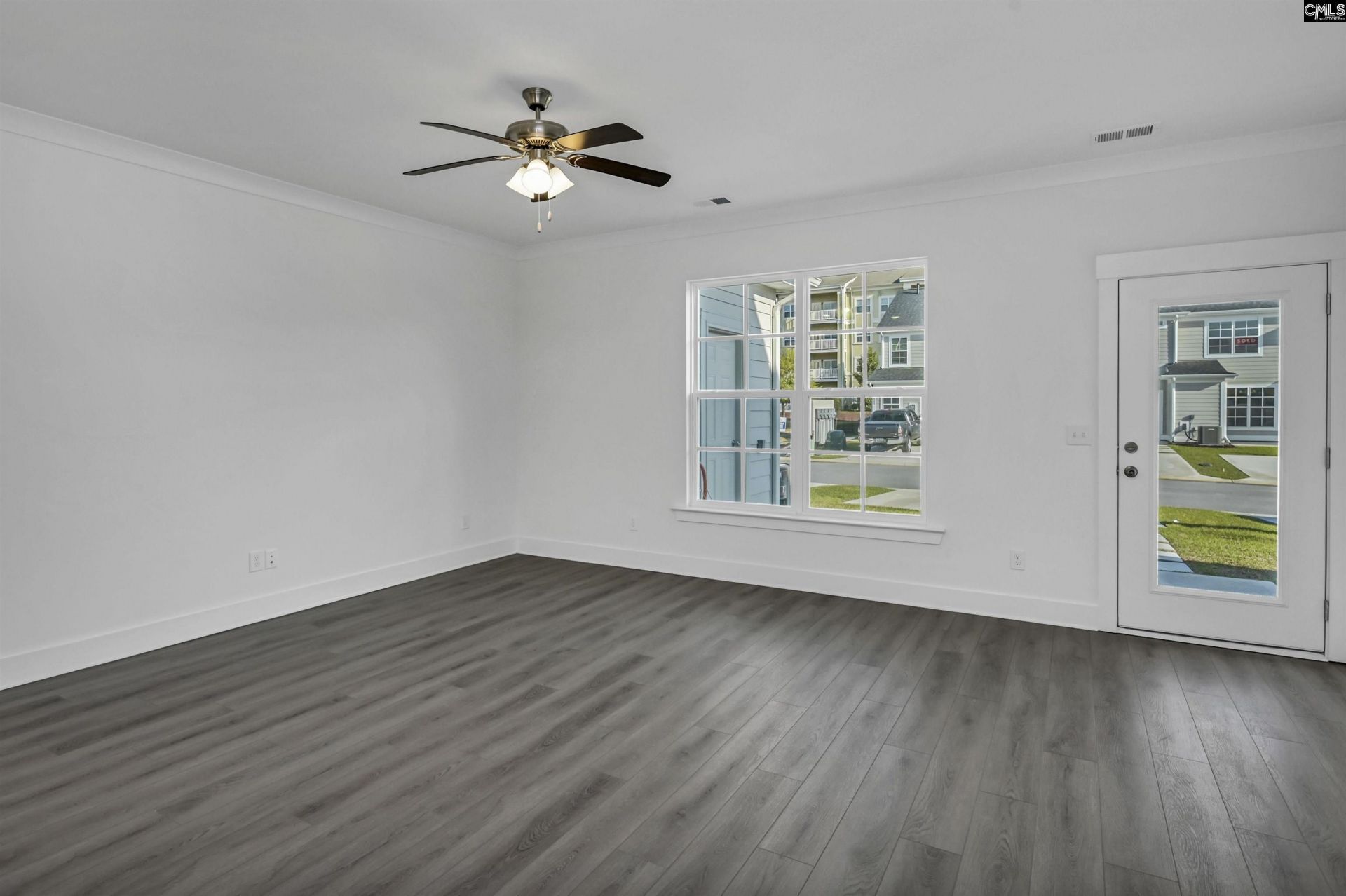 509 Adelaide Court  Photo 19