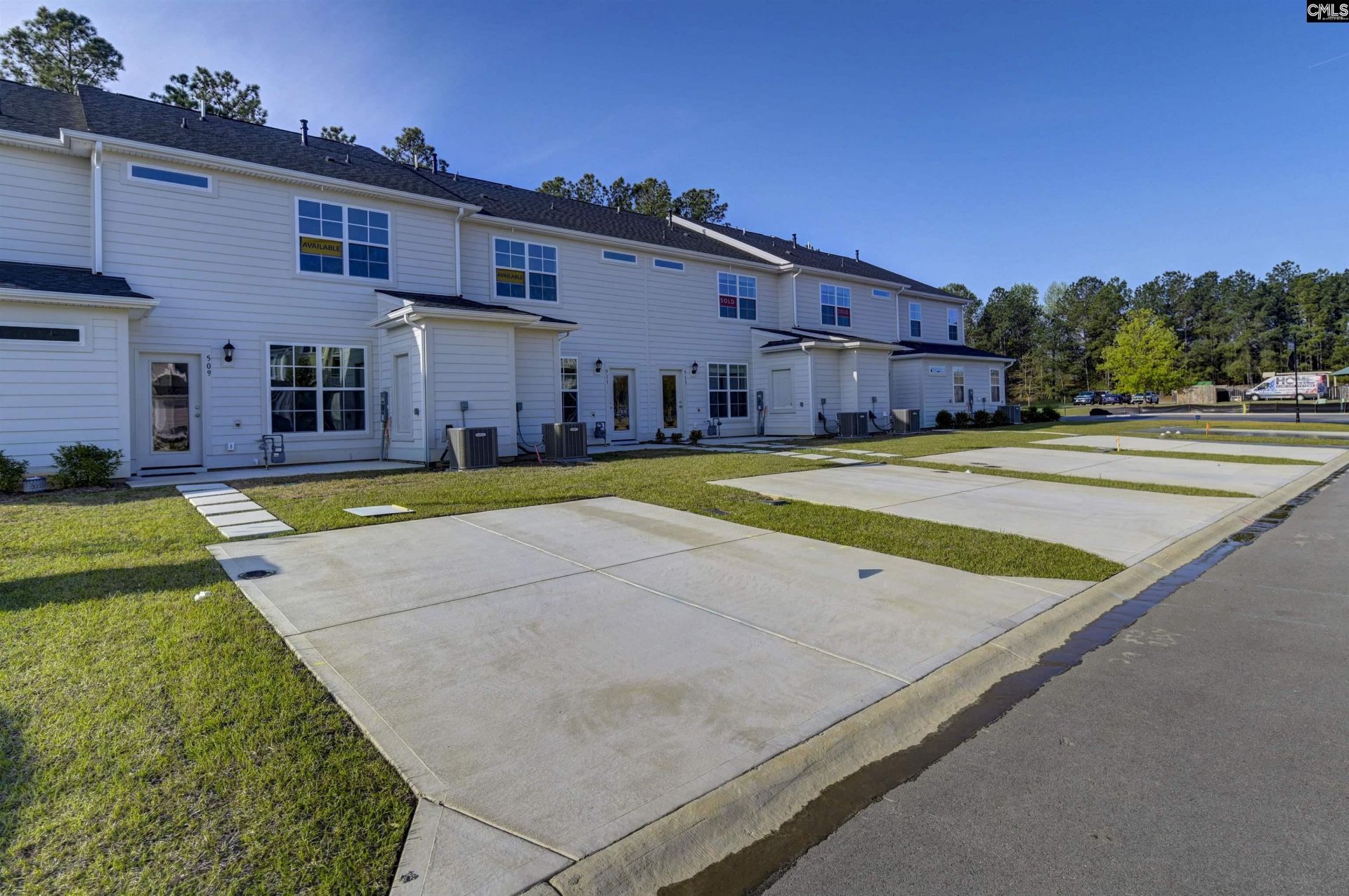 509 Adelaide Court  Photo 40