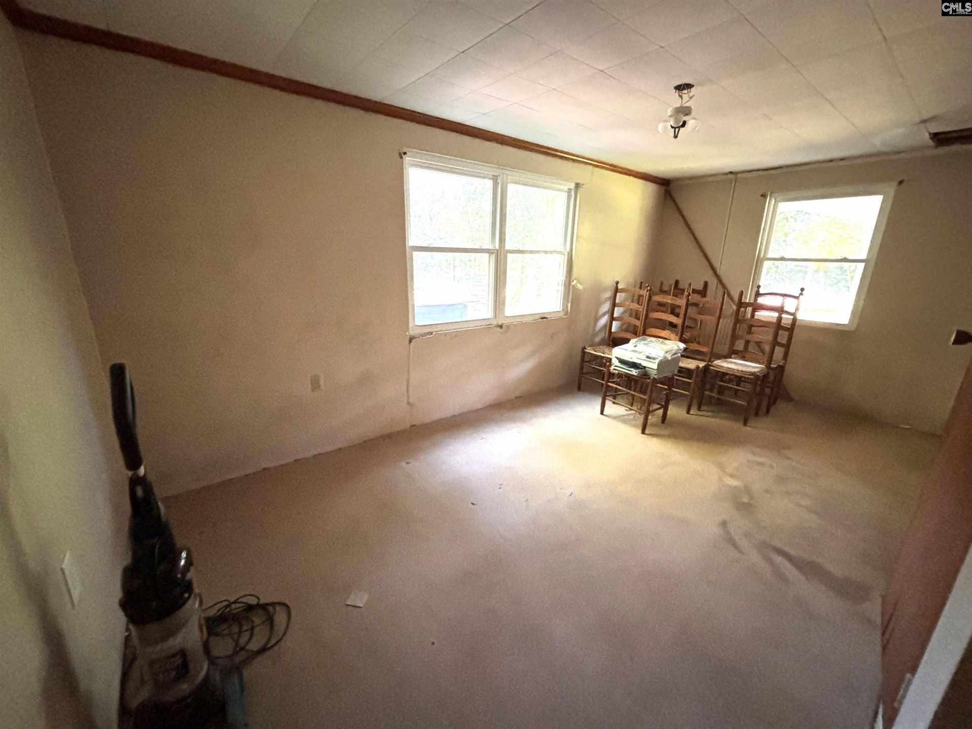 1806 Beechcreek Road  Photo 9