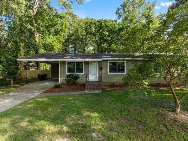 701 Crestview Dr., Hattiesburg, MS 39401