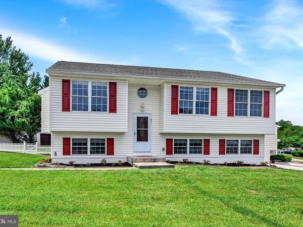 21 BOX CIRCLE, BALTIMORE, MD 21221