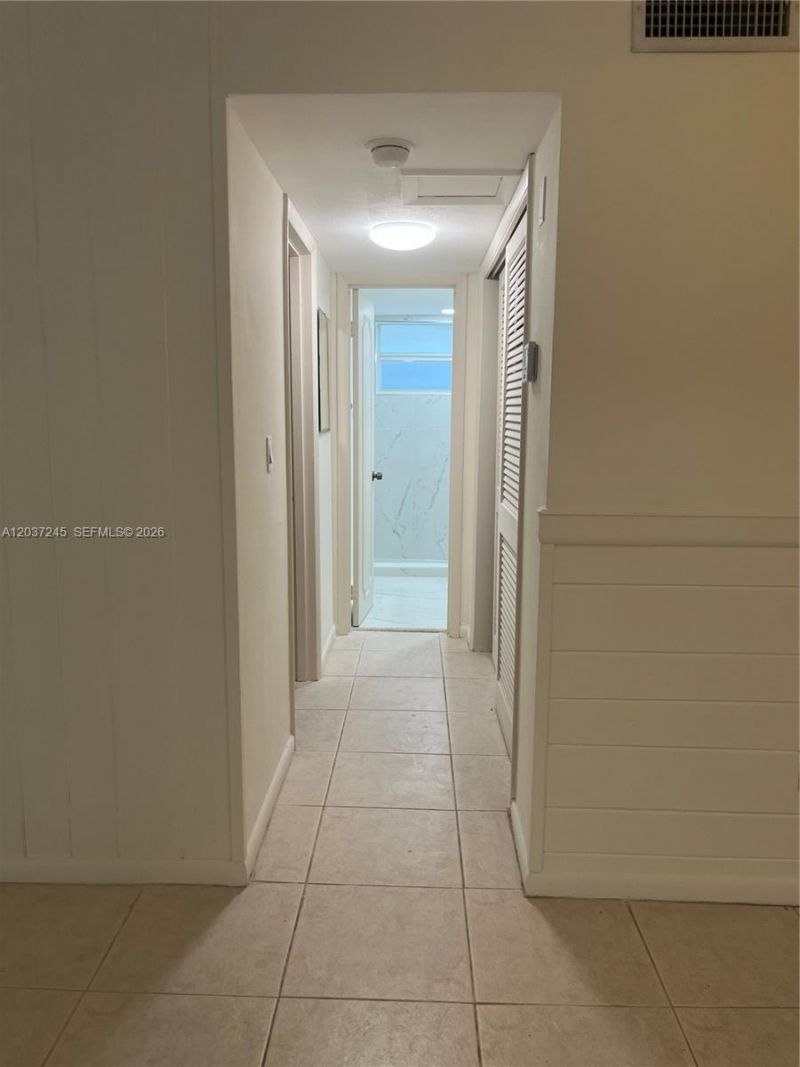 255 Sunrise Dr , Unit 103, Key Biscayne, FL 33149 Photo