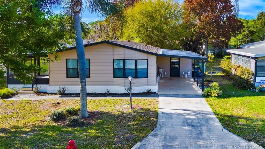 2828 SW Toronado Trail, Stuart, FL 34997 Photo