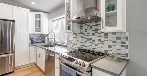 3925 Woodpointe Cir, Sacramento, CA 95821 Photo
