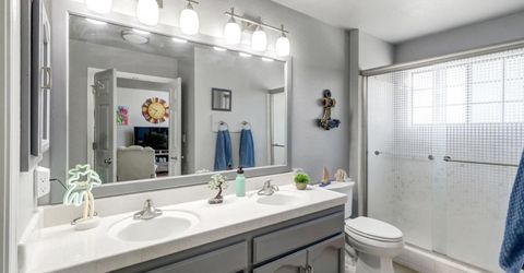 3925 Woodpointe Cir, Sacramento, CA 95821 Photo