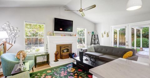 3925 Woodpointe Cir, Sacramento, CA 95821 Photo