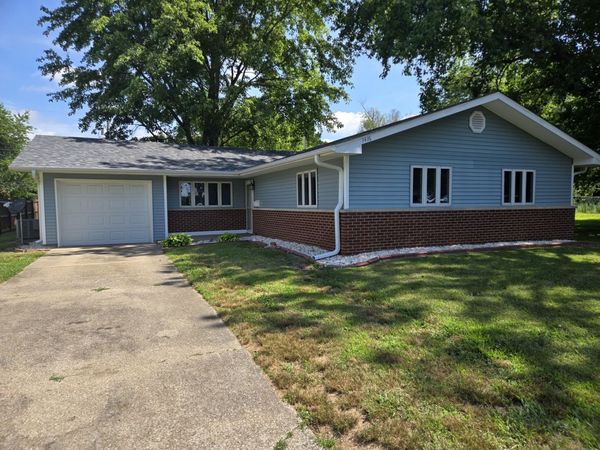 1416 Julianne Drive , Marion, IL 62959