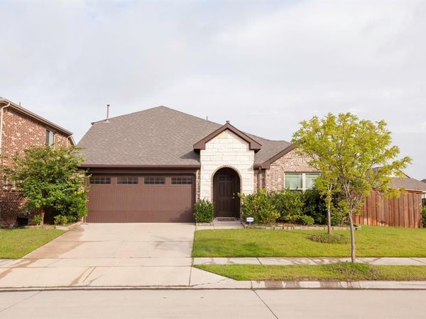 3811 Thomas Plains Drive, Forney, TX 75126
