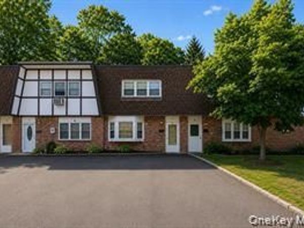 7 Roundtree Court, Beacon, NY 12508
