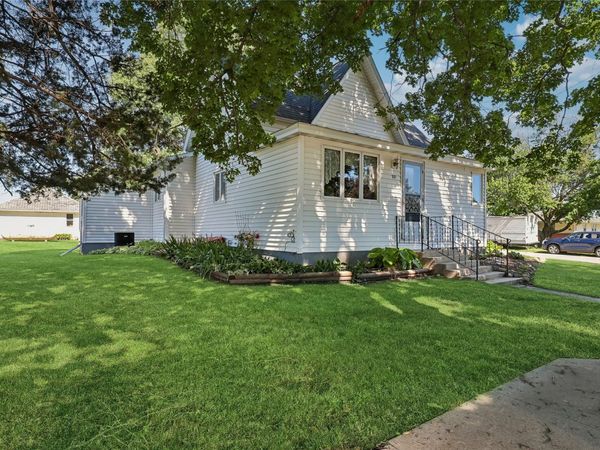 201 Highway 85 Highway, Deep River, IA 52222