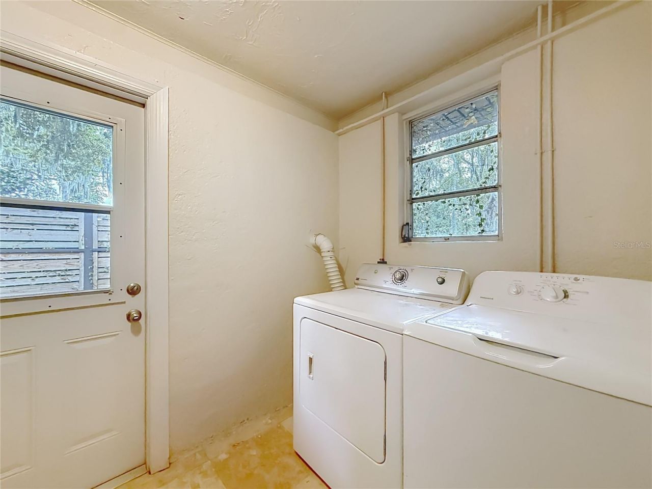 8980 E Devilsneck Road , Floral City, FL 34436 Photo