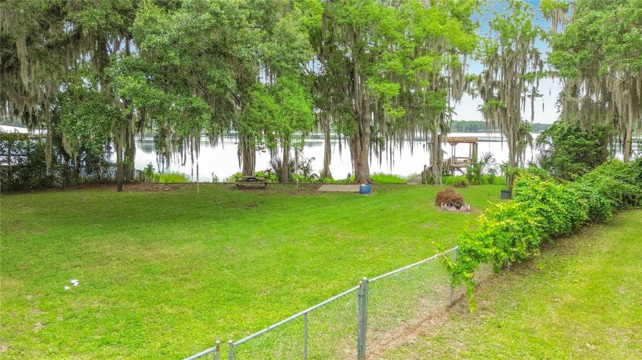 8980 E Devilsneck Road , Floral City, FL 34436 Photo