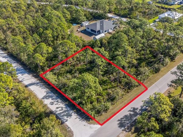 12198 BUENOS COURT , PUNTA GORDA, FL 33955