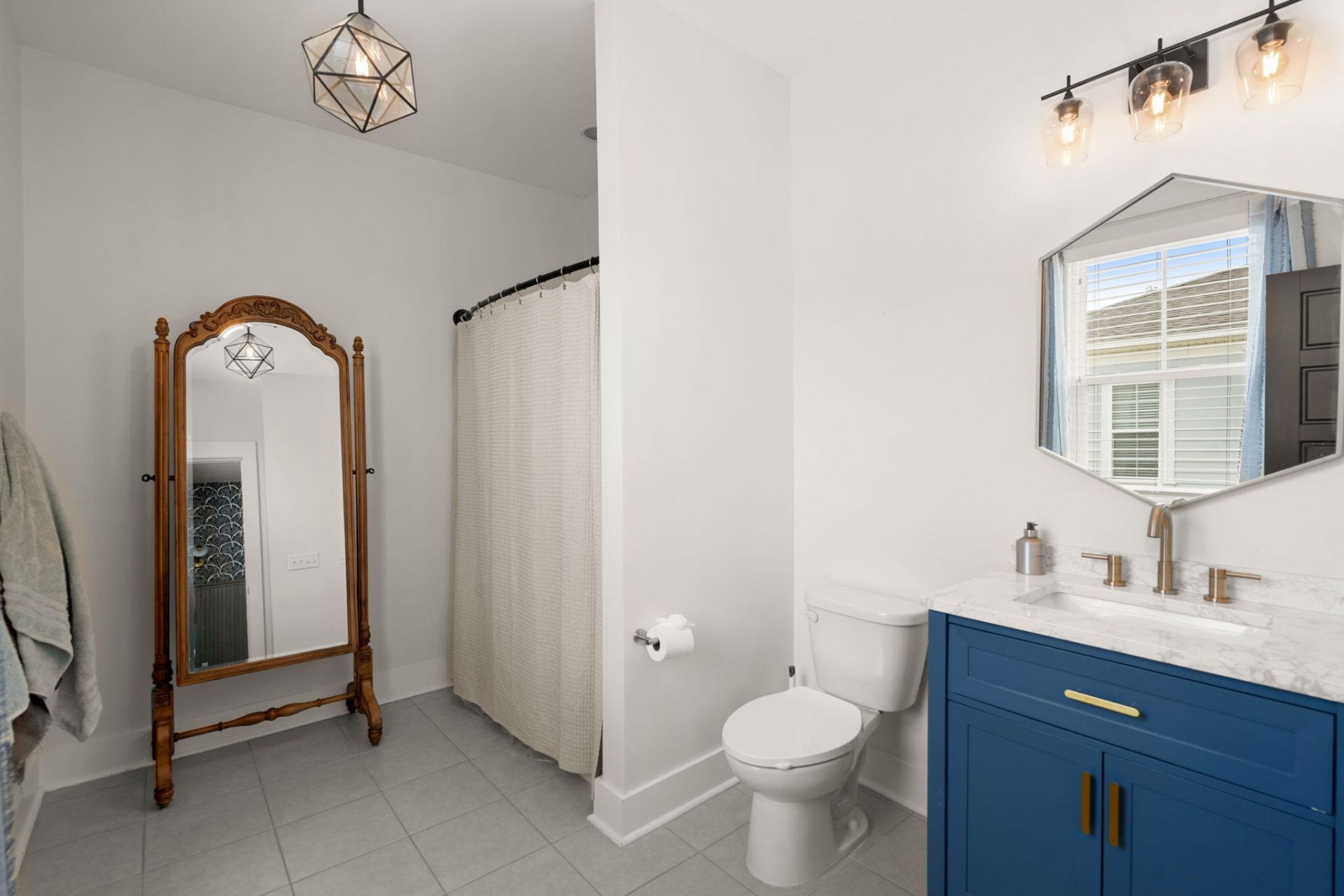 208 Oakbend Street Photo 36