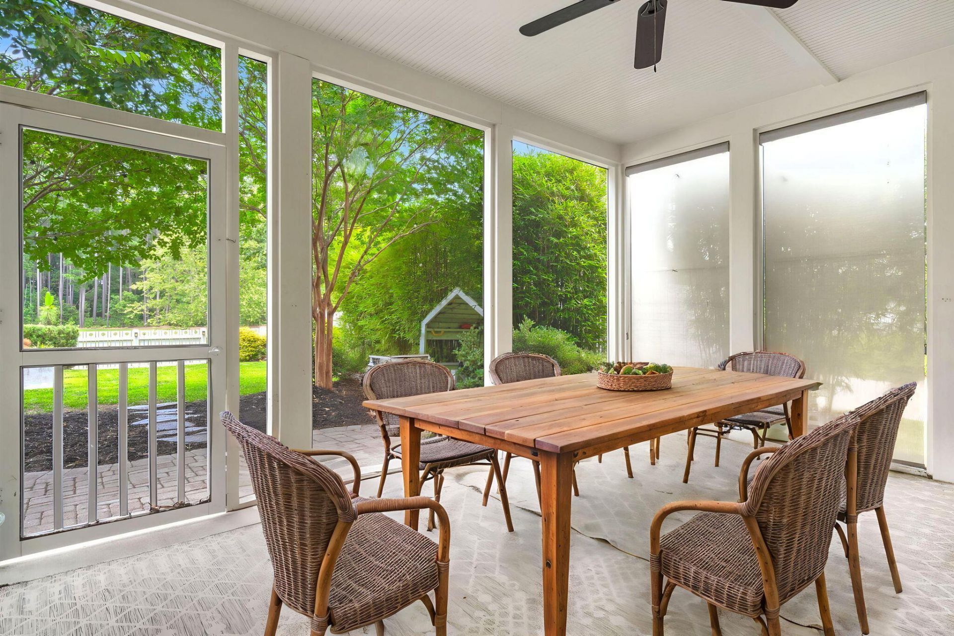 208 Oakbend Street Photo 45