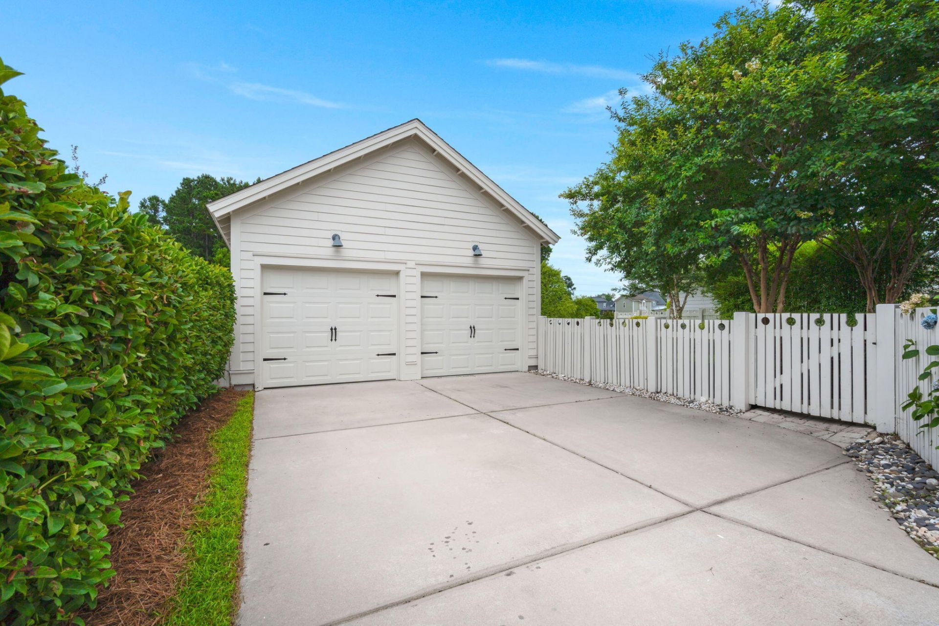 208 Oakbend Street Photo 51