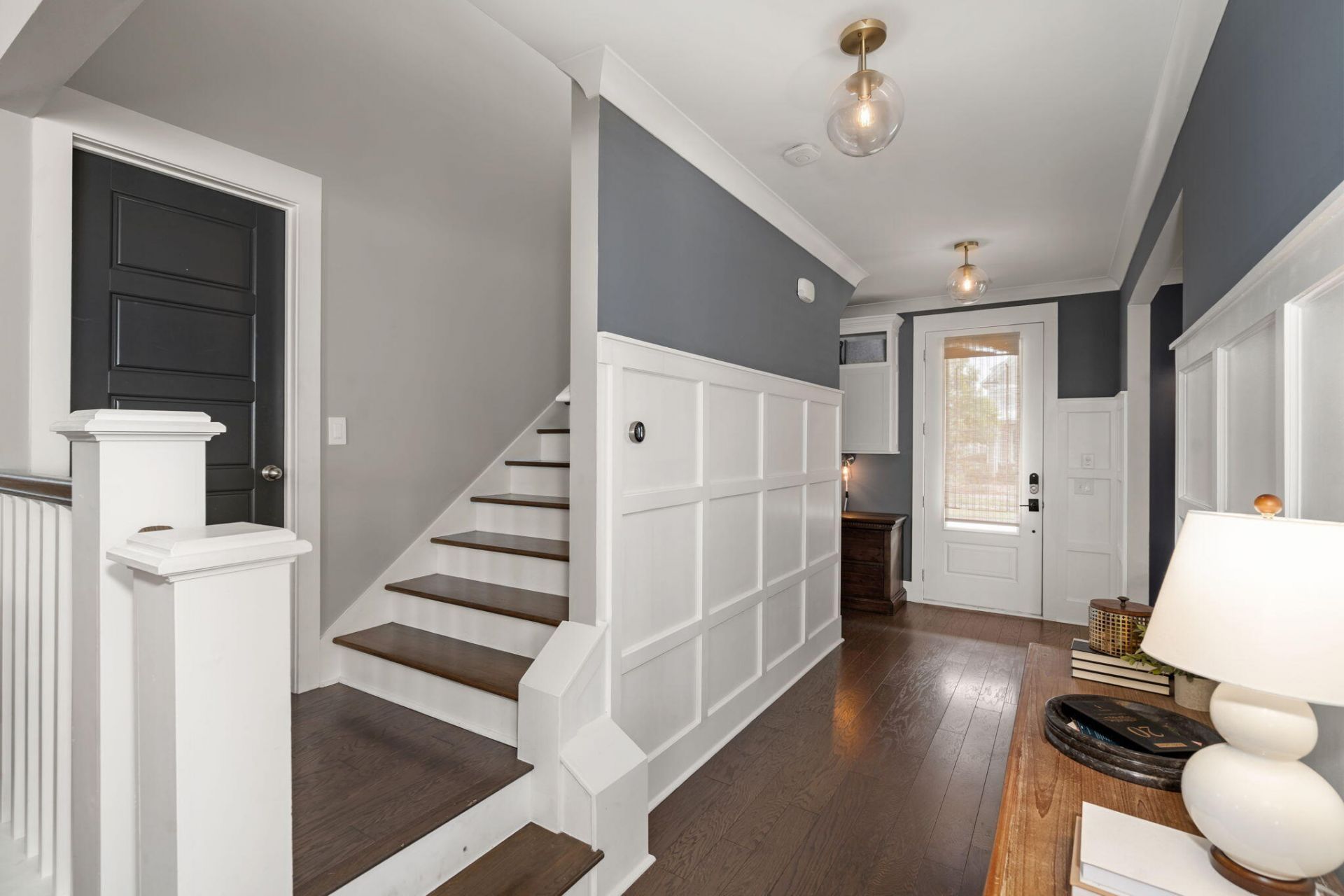 208 Oakbend Street Photo 8