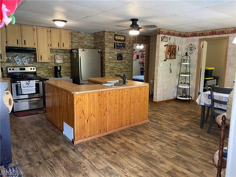 2103 Wainwright Road SE, New Philadelphia, OH 44663 Photo 24