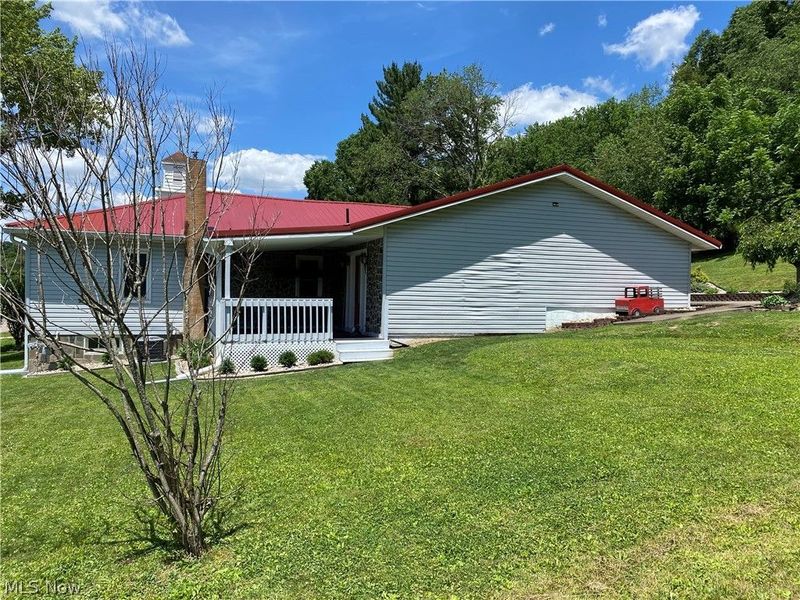 2103 Wainwright Road SE, New Philadelphia, OH 44663 Photo 29