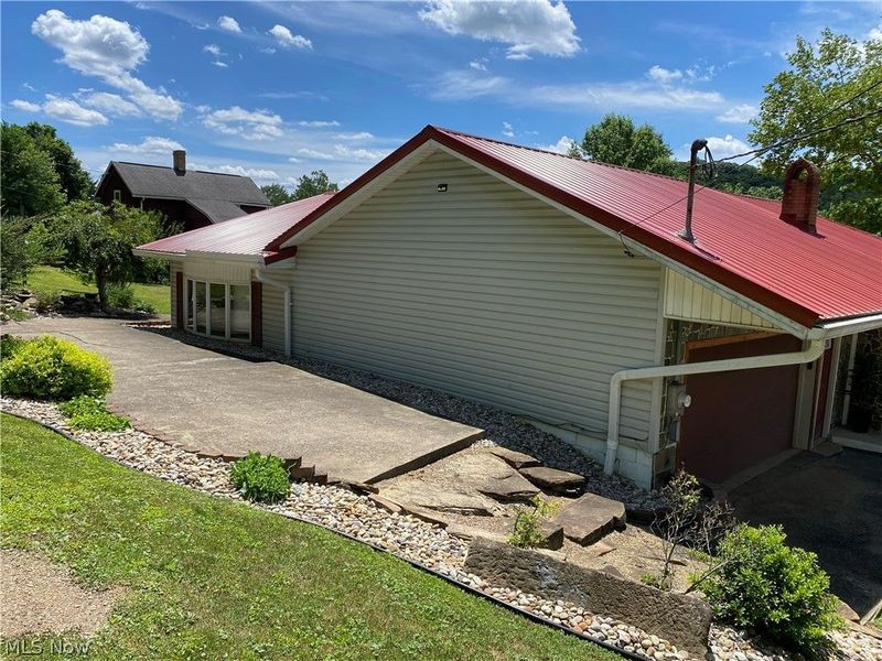 2103 Wainwright Road SE, New Philadelphia, OH 44663 Photo 30