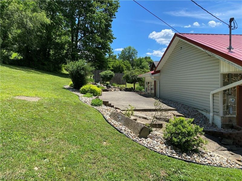 2103 Wainwright Road SE, New Philadelphia, OH 44663 Photo 33